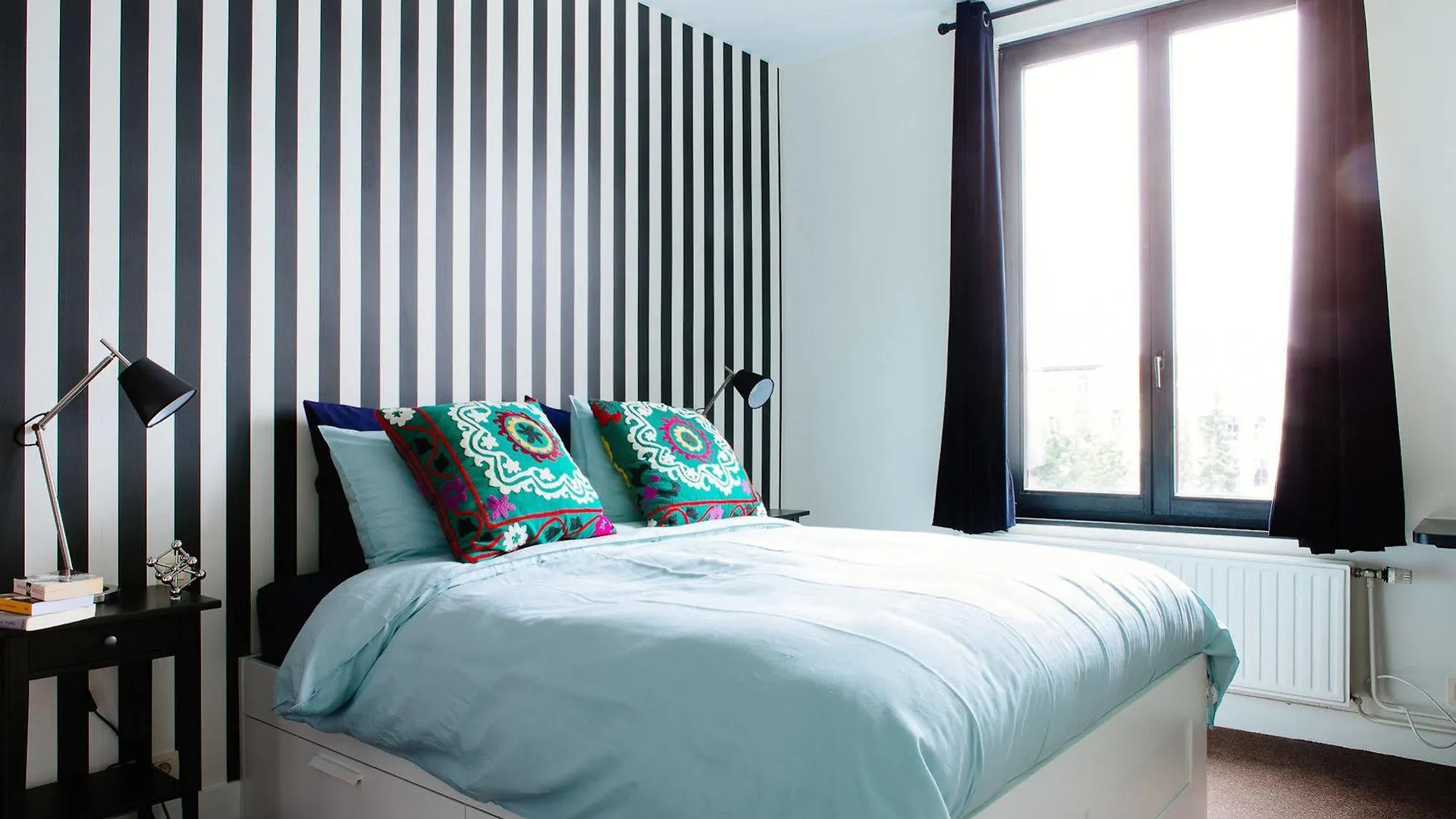 B&B Place Jourdan location